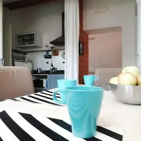 La Casa Di Marta - Ampia Ed Accogliente Mansarda In Piazza Statuto Turin